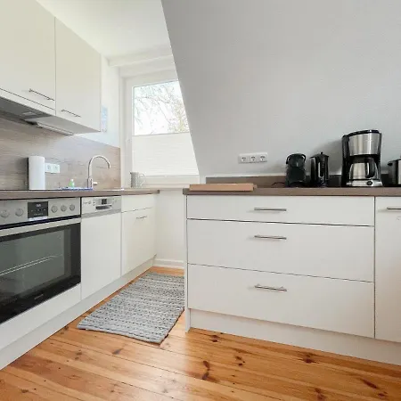 Apartment Mare Lu