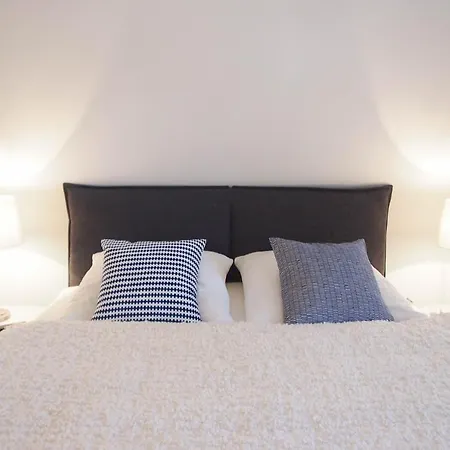 Apartment Mare Lu *